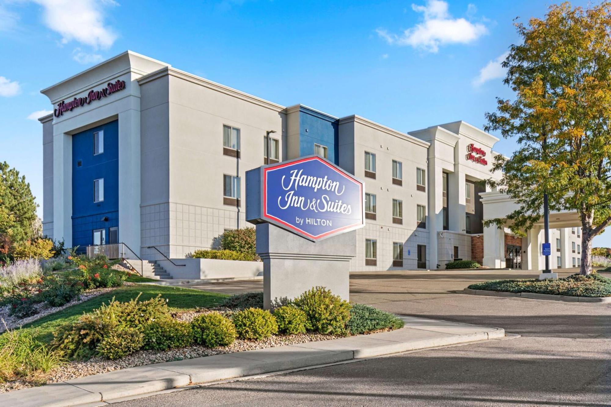 Hampton Inn & Suites Greeley Exterior foto